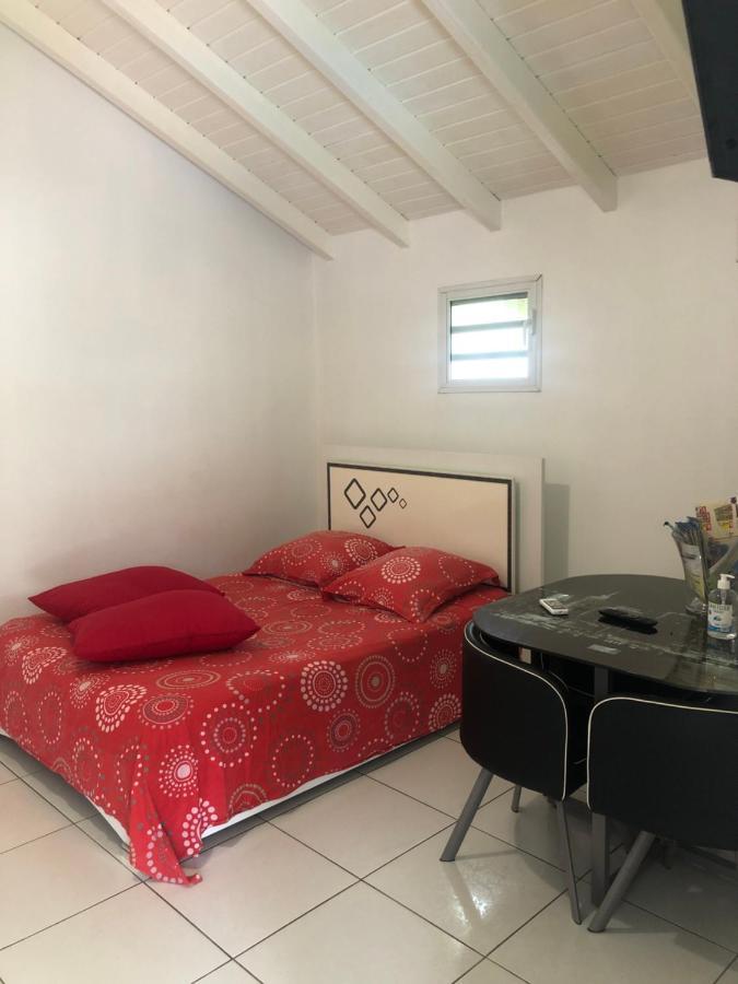 Apartamento Kaban' Malaka Petit-Bourg Exterior foto